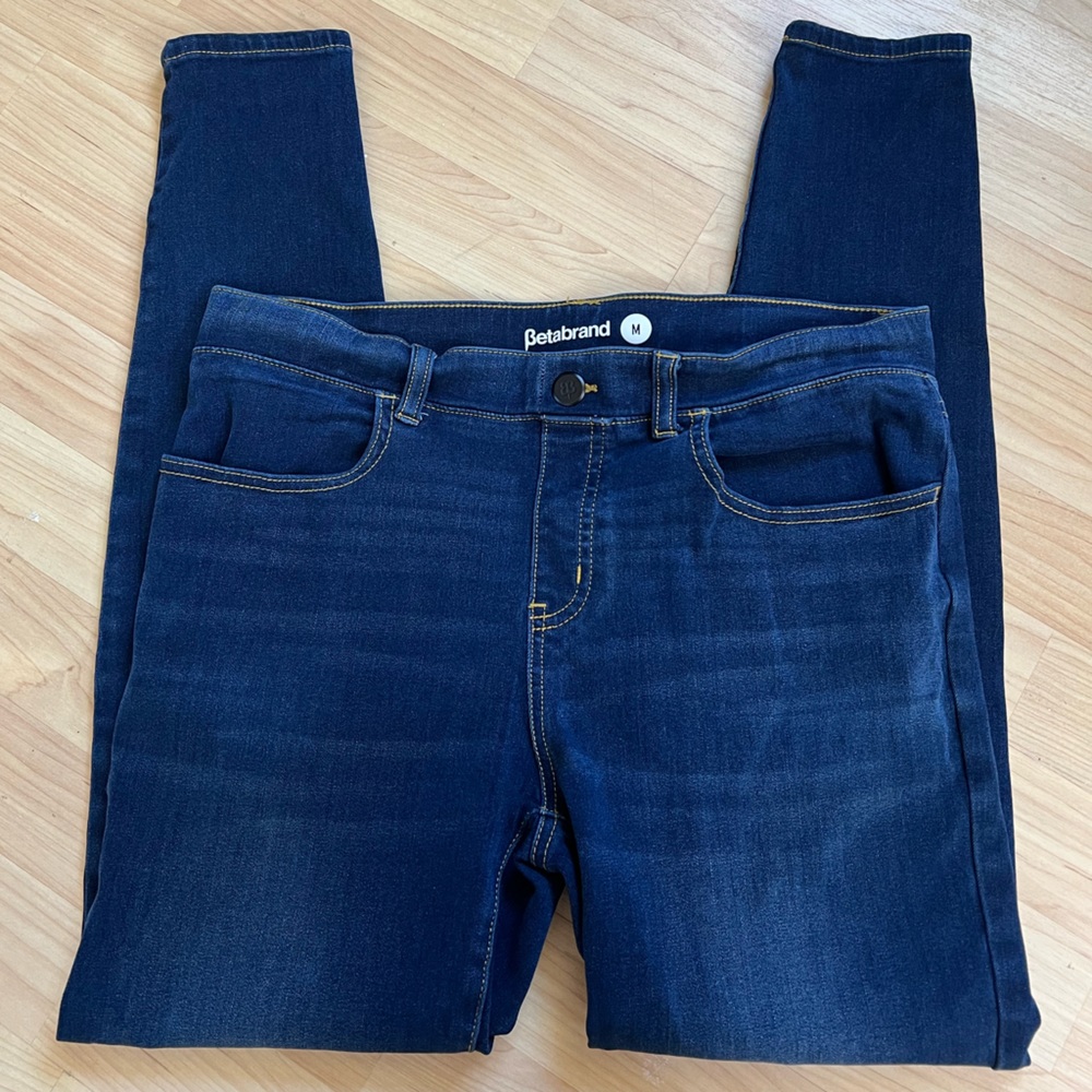Betabrand jeans size medium‎